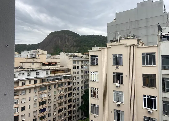 Apartamento completo na Praia de Copacabana , novinho , wifi, ar condicionado, netflix, FRENTE EM ANDAR ALTO, pauloangerami MVC15 Rio de Janeiro